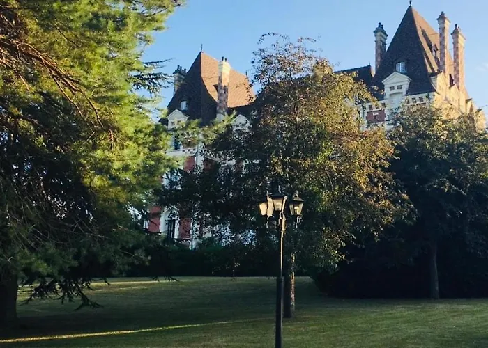 Un Dans Un Chateau *