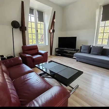 Un Dans Un Chateau ドーヴィル