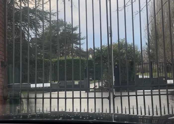 Un Dans Un Chateau * Deauville