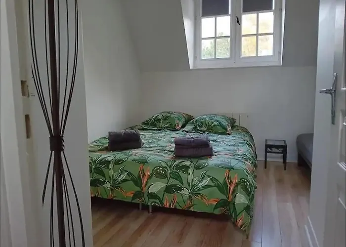 Apartment Un Dans Un Chateau Deauville